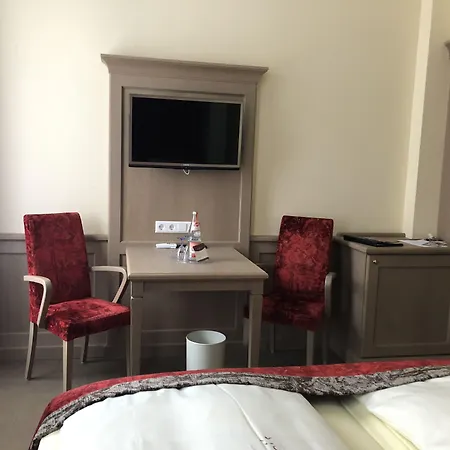 莫科尼帕莱斯spa酒店 4*