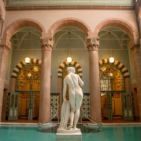 Mokni's Palais & Hotel