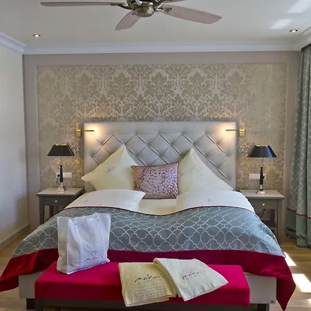 Mokni's Palais & Hotel Bad Wildbad